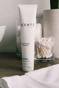 SENTÉ Exfoliating Cleanser - Emerage Cosmetics